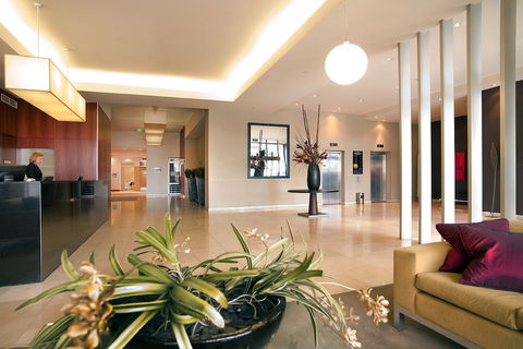 Adina Apartment Hotel Melbourne On Flinders - Perths Hotel 5