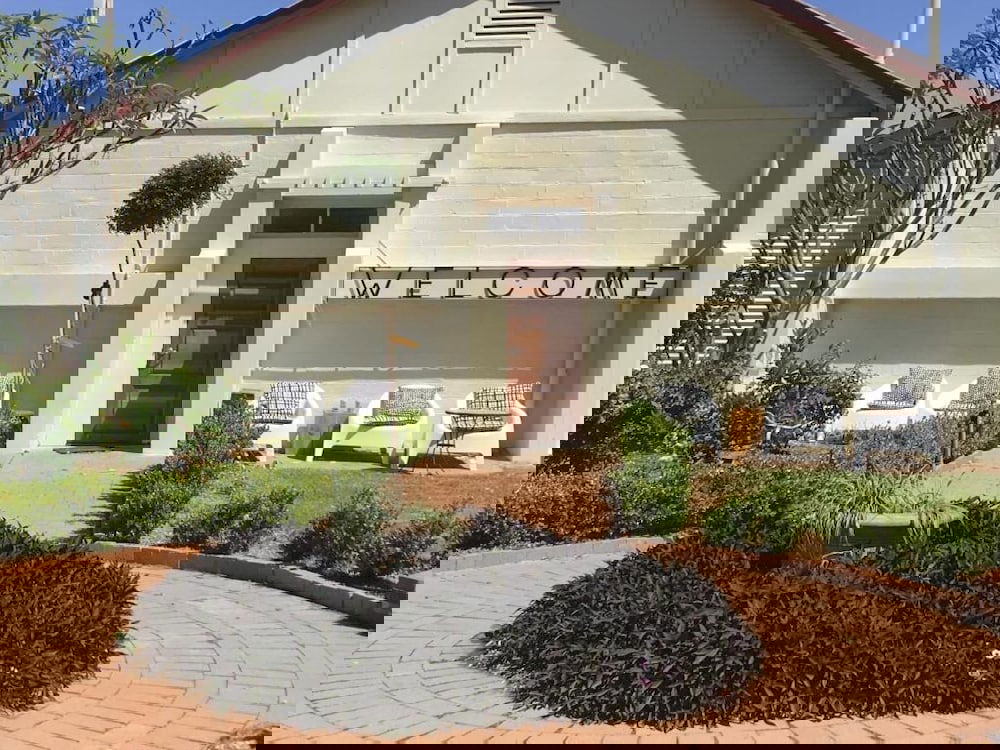 Widgeegoara QLD Perths Hotel