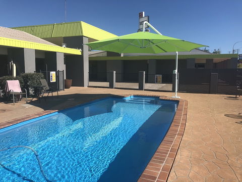Comfort Inn On Main Hervey Bay - Perths Hotel 5
