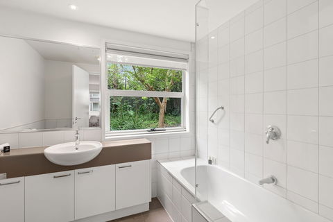 Burwood Serviced Apartments - Perths Hotel 4