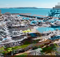 Anchorage Port Stephens - Perths Hotel