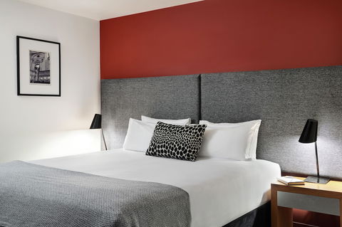 Punthill Little Bourke - Perths Hotel 3