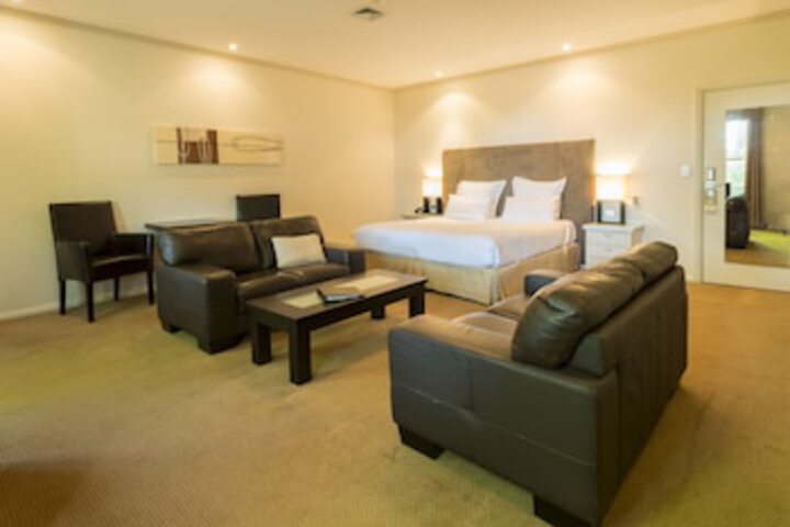  Perths Hotel