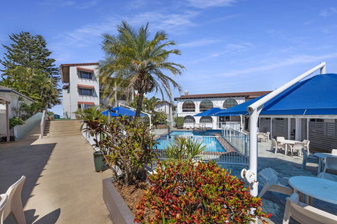 Don Pancho By The Beach - Perths Hotel 2