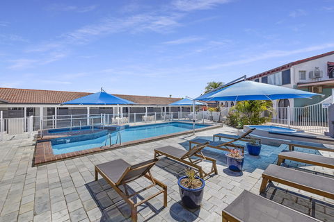 Don Pancho By The Beach - Perths Hotel 5