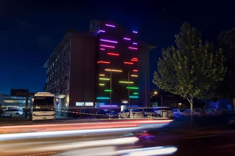 Mercure Albury - Perths Hotel 0