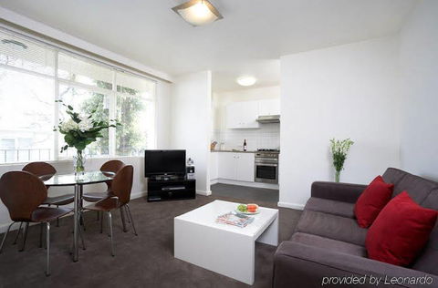 Caroline Serviced Apartments South Yarra - Perths Hotel 1