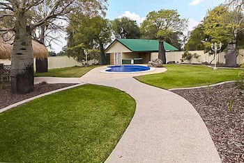 Overlander Homestead Motel - Perths Hotel 3