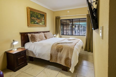 Overlander Homestead Motel - Perths Hotel 6