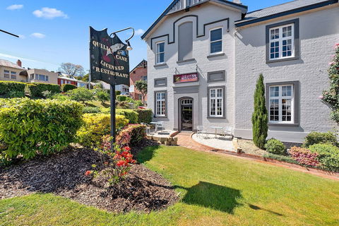 Quality Hotel Colonial Launceston - Perths Hotel 1