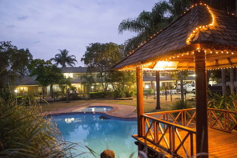 Country Motel Ipswich - Perths Hotel 2