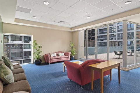 YEHS Hotel Melbourne CBD - Perths Hotel 0