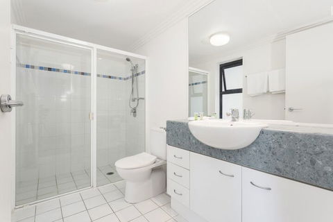 Republic Apartments - Perths Hotel 5