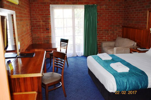 Early Australian Motor Inn - Perths Hotel 4