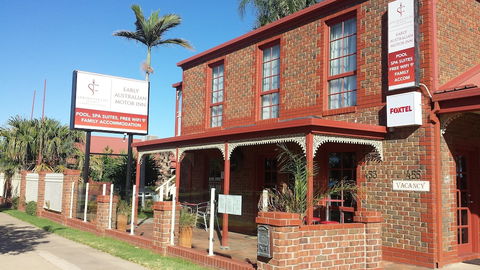 Early Australian Motor Inn - Perths Hotel 0