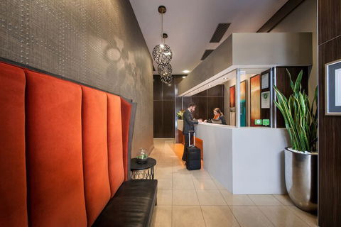 Miller Apartments Adelaide - Perths Hotel 7