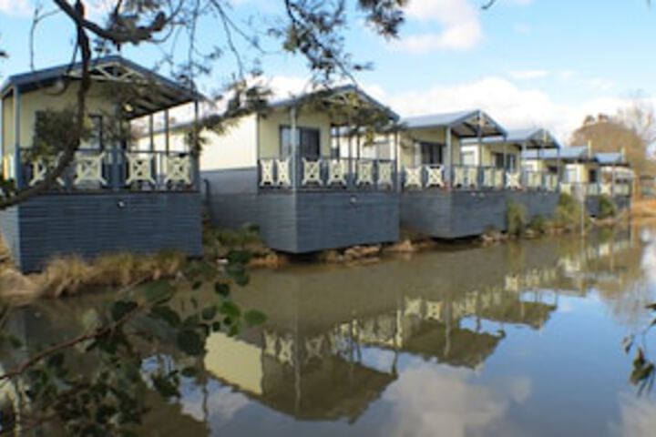 Paddys River ACT Perths Hotel