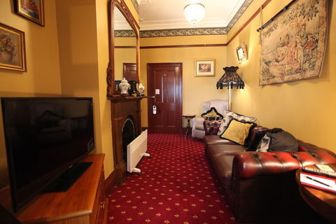 The Grand On Macfie - Perths Hotel 2