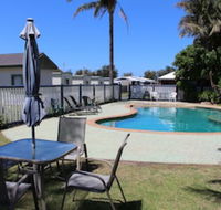 Golden Terrace Holiday Park - Perths Hotel