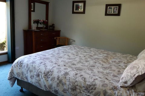 Eagles Roost Farmstay B & B - Perths Hotel 2