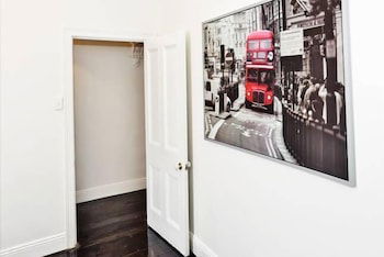 REdTRO House South Yarra - Perths Hotel 3