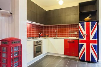 REdTRO House South Yarra - Perths Hotel 5