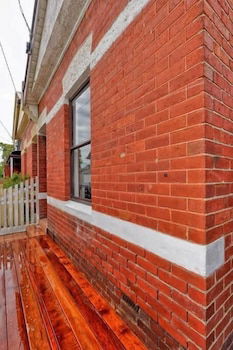 REdTRO House South Yarra - Perths Hotel 0