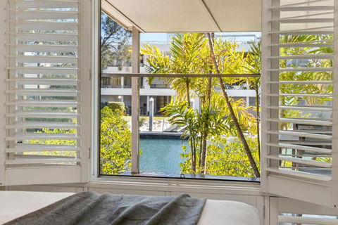 24 Cooran Court - Perths Hotel 3