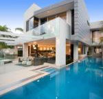 25 Witta Circle - Perths Hotel