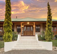 Ambience on Huon BB - Perths Hotel