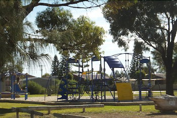 Ocean Beach Chalet 16 - Perths Hotel 3