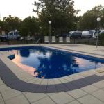Roma Big Rig Tourist Park - Perths Hotel 0