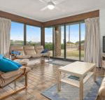 Sun  Surf Aldinga Beach Apartment - Perths Hotel