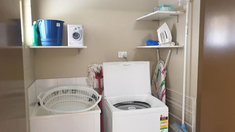 A City Retreat 2BR Apartment Reid Park Townsville - Perths Hotel 2