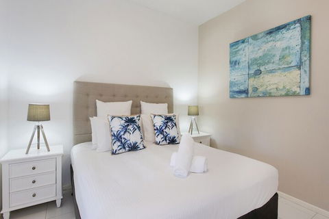 Rimini Holiday Apartments - Perths Hotel 6