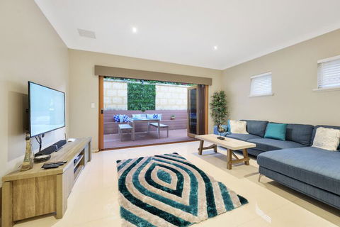 Sorrento Beach Manor - Perths Hotel 2
