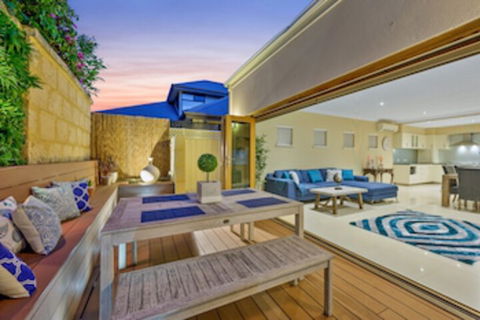 Sorrento Beach Manor - Perths Hotel 0