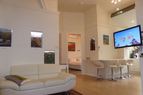 A Colourcity Apartments - Perths Hotel 6