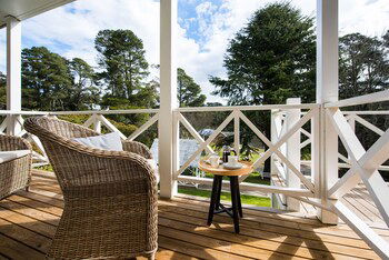 Lake Daylesford Apartments 2A - Perths Hotel 0