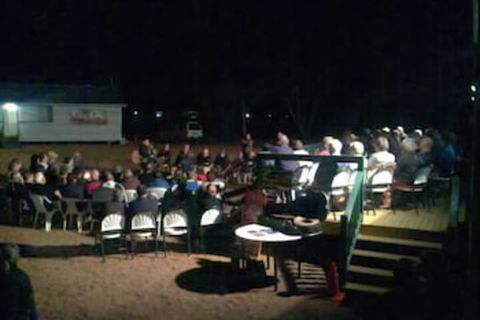 Longreach Tourist Park Caravan Park - Perths Hotel 1