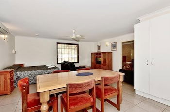 Travellers Rest Motel - Perths Hotel 5