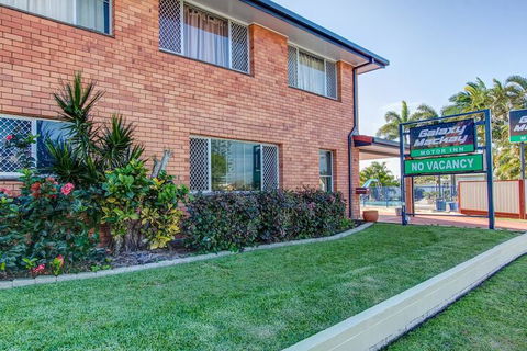 Galaxy Mackay Motor Inn - Perths Hotel 1