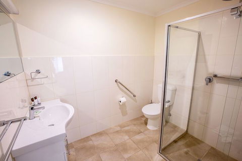 Smith Street Cottage Naracoorte - Perths Hotel 4
