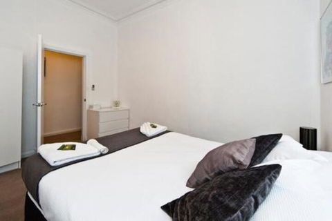 Townhouses By Uwa 1 - Perths Hotel 0