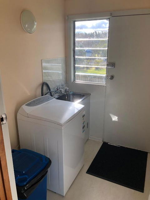 Waratah Falls Holiday Unit - Perths Hotel 5