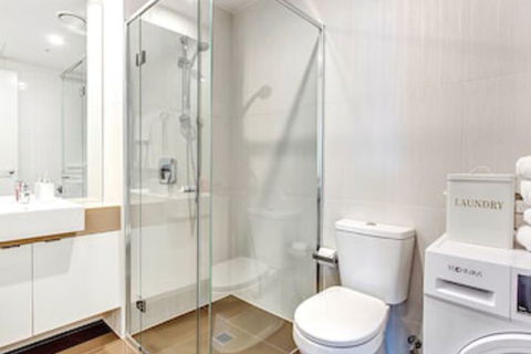 MJ Shortstay Southbank Grande Apartments - Perths Hotel 2