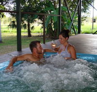 Berry Creek Bush Retreat - Perths Hotel