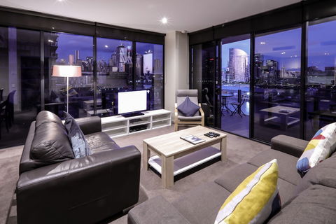 AKOM AT Docklands - Perths Hotel 0