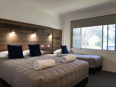 Pleasant Way River Lodge - Perths Hotel 4