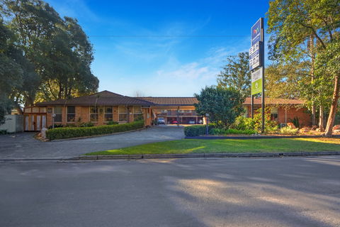 Pleasant Way River Lodge - Perths Hotel 0